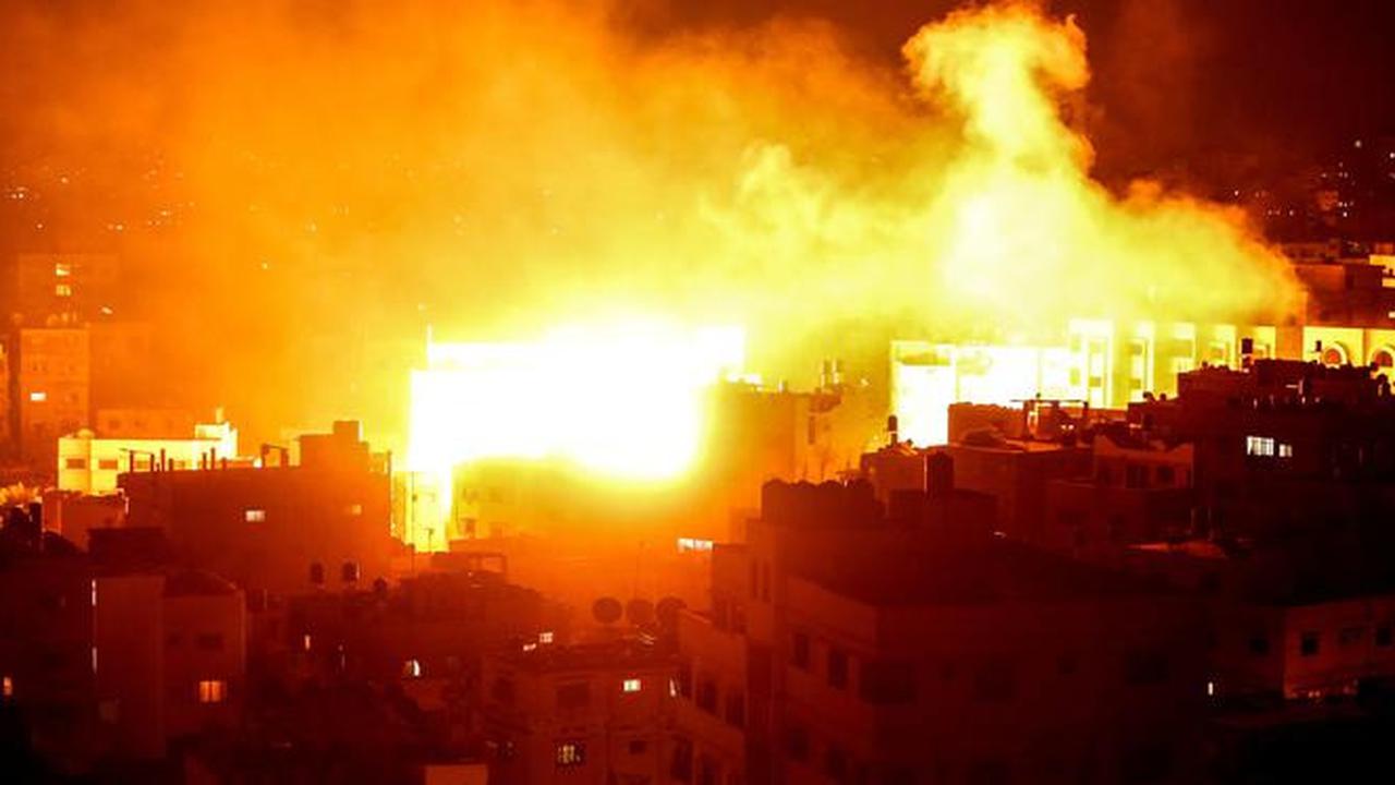 Stasiun TV Hamas Hancur