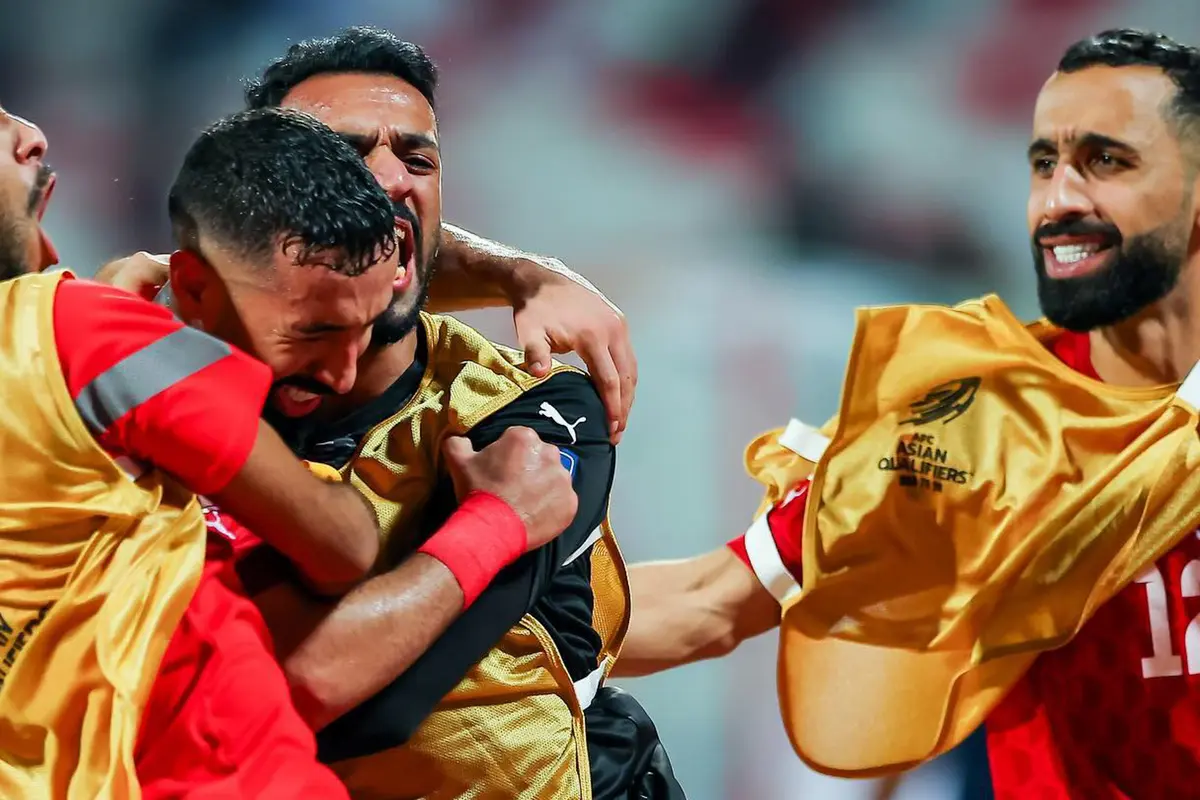 Foto: Ekspresi Pemain Timnas Bahrain Setelah Cetak Gol di Menit 99, Kemenangan Timnas Indonesia Dirampok