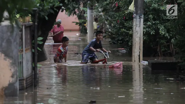 Intensitas Hujan Tinggi, Cipinang Melayu Terendam Banjir