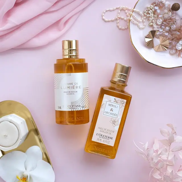 Sensasi Mandi Mewah dan Lembut dengan Shower Oil untuk Menjaga Tubuh dari Virus