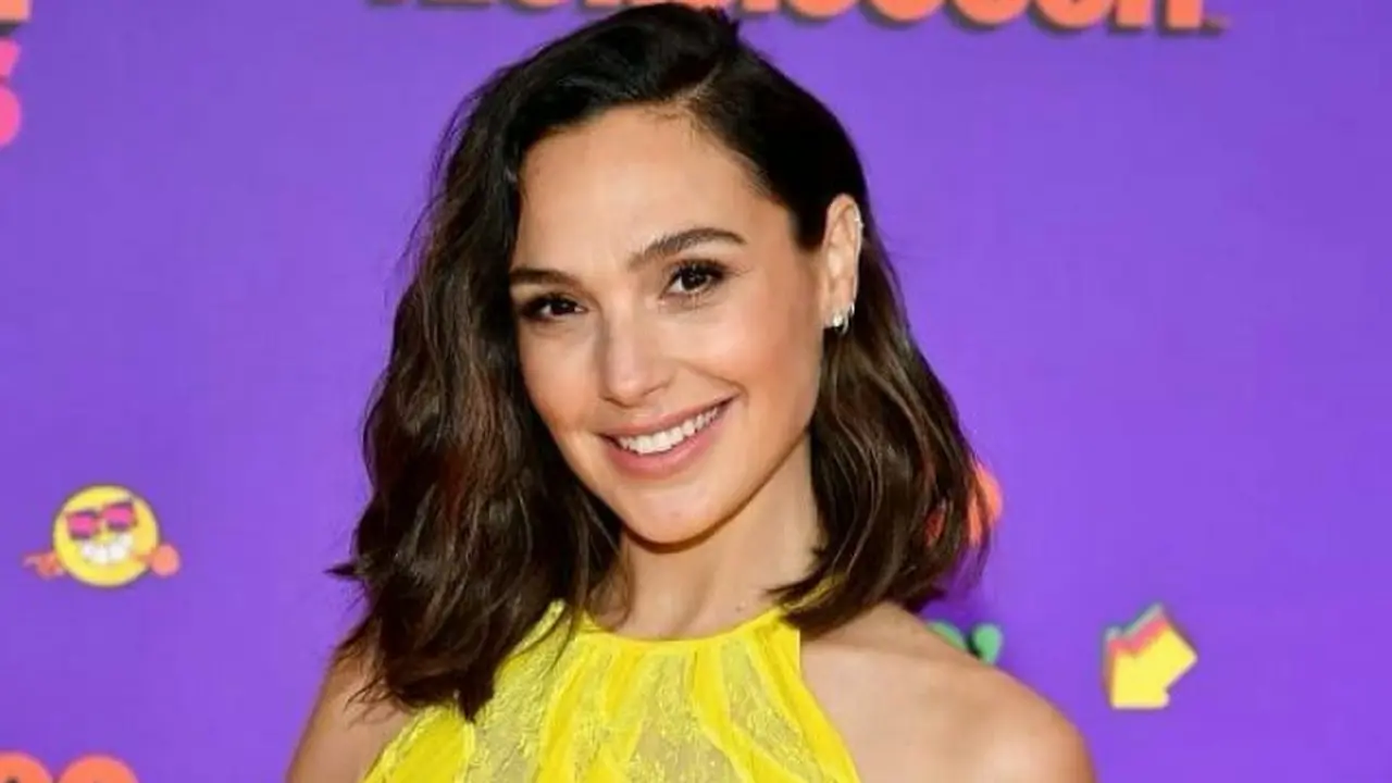 Cara Gal Gadot Menjaga Kebugaran Tubuhnya, Meditasi hingga Diet Mediterania