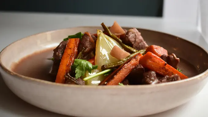 Resep Beef Stew Lezat untuk Natal, Menu Spesial yang Bikin Hangat Keluarga