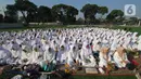 Tahun baru Hijriah merupakan salah satu hari yang penting untuk menjalani ibadah dengan memperbanyak dzikir dan doa-doa untuk memohon keberkahan di tahun 1445 Hijriah. (merdeka.com/Arie Basuki)