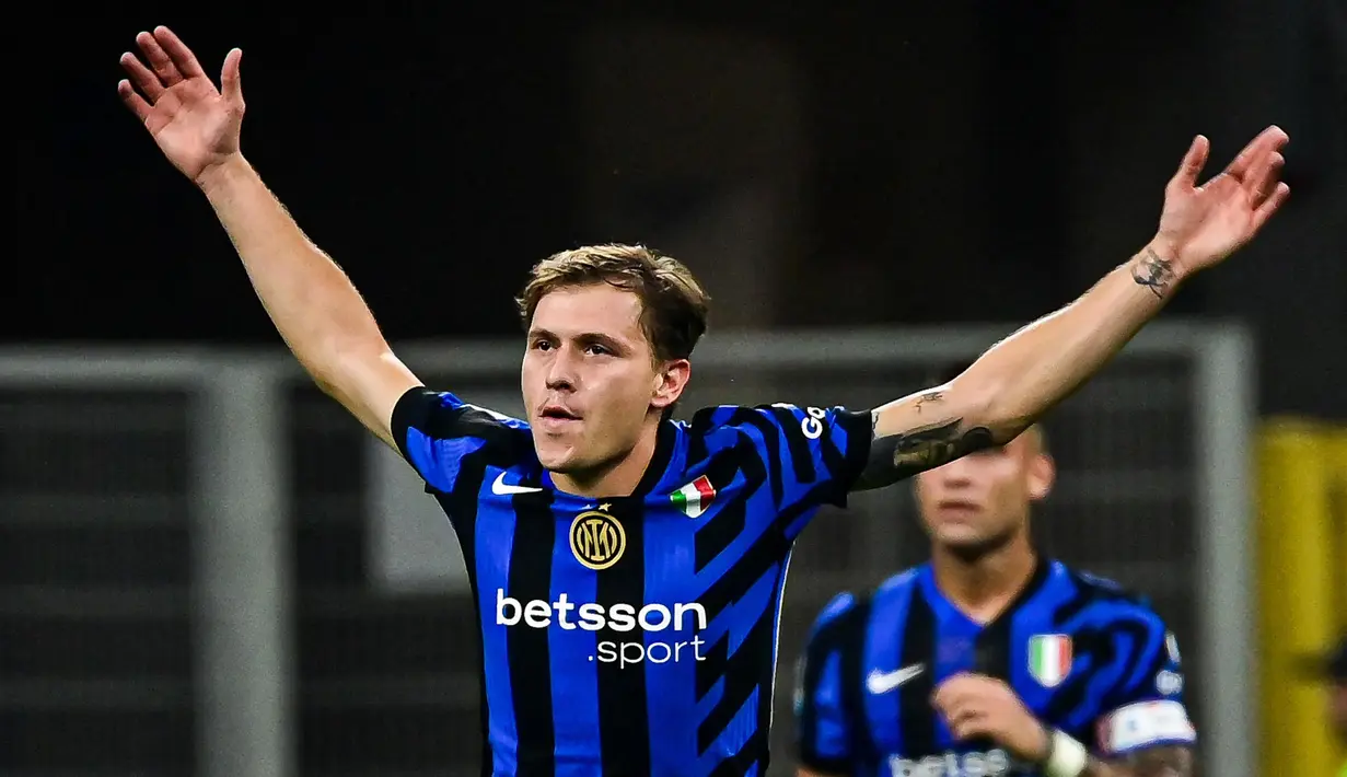 Pada menit ke-10, Inter Milan menambah gol melalui aksi Nicolo Barella. (Piero CRUCIATTI/AFP)