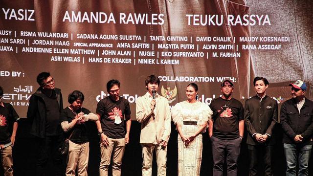Sempat Tertunda 2 Tahun, Ini 6 Potret Gala Premiere Film Ranah 3 Warna