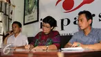 Imparsial menggelar konferensi pers terkait pencalonan Letjen (purn) Sutiyoso sebagai calon Kepala Badan Intelijen Negara (BIN), Jakarta, Kamis (11/6/2015). Imparsial menolak Sutiyoso karena memiliki catatan buruk terkait HAM. (Liputan6.com/Helmi Afandi)