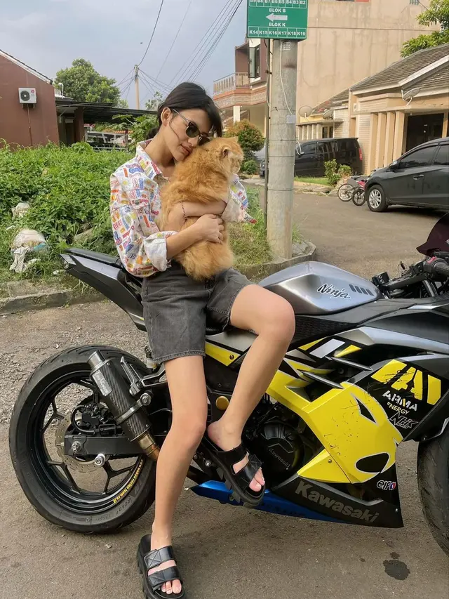 Lania Fira Naik Motor Sport