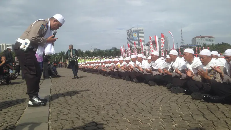 Pasukan polisi bersorban atau tim Asmaul Husna