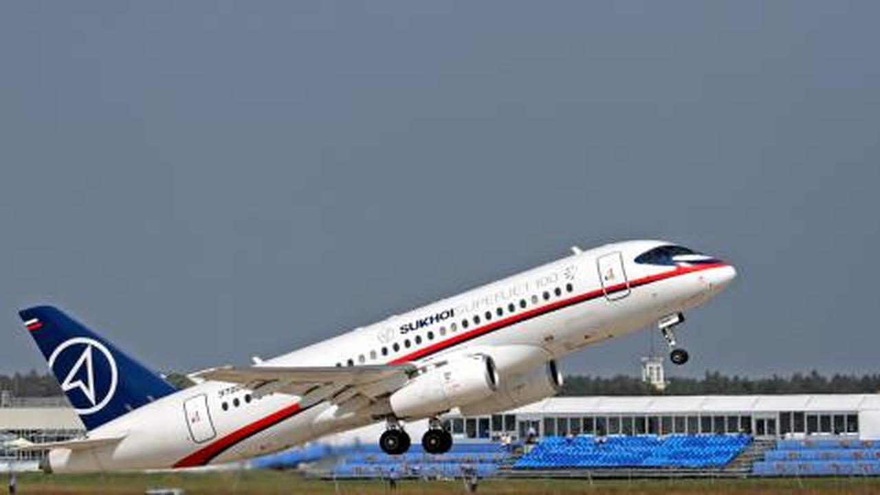 Pemerintah didesak ungkap pemberi izin terbang Sukhoi