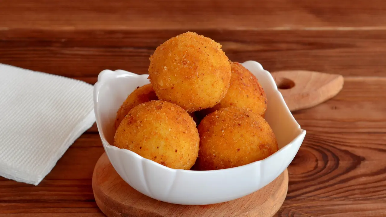 Resep Binyolos Keju Lumer dari Ubi Cilembu yang Manis Legit