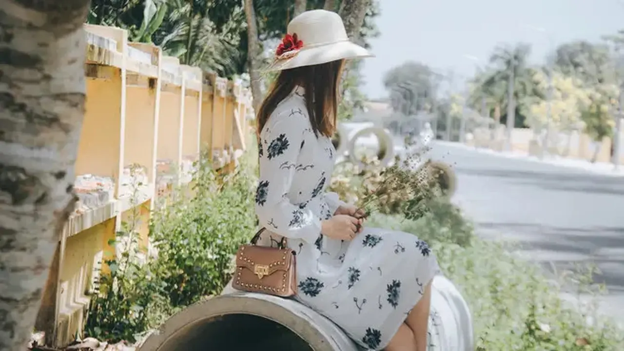 Macam Topi Wanita (Sumber: Pixabay)