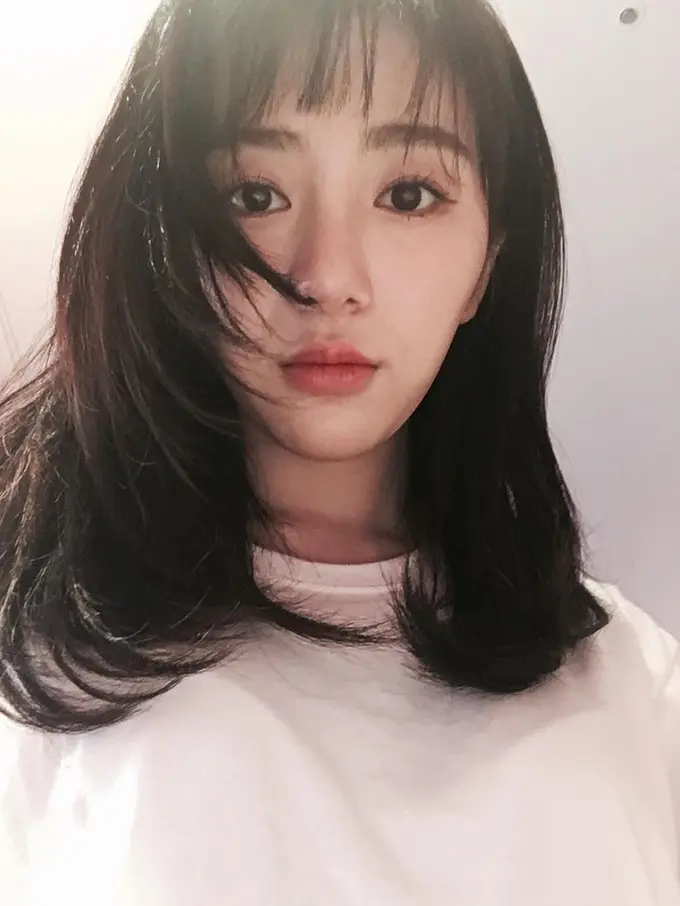 Kwon Mina eks AOA (Instagram/ kvwowv)