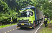 Menhub Dudy Purwagandhi Minta Pengusaha Patuhi Pembatasan Operasional Angkutan Logistik Saat Arus Balik Lebaran 2026