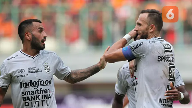 Foto: Alur Plot Twist Persija Berhasil, Bali United Kena Sihir Dua Gol di Injury Time
