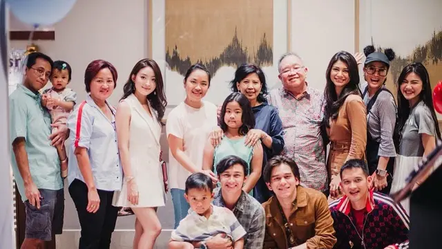 6 Potret Persahabatan Natasha Wilona, Hito Caesar dan Felicya Angelista