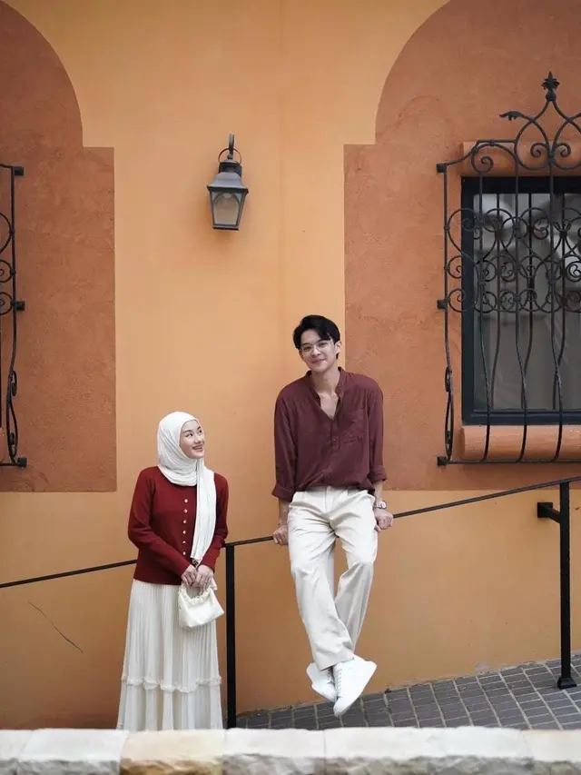 Rey Mbayang dan Dinda Hauw. (Dok, Instagram @rey_mbayang).