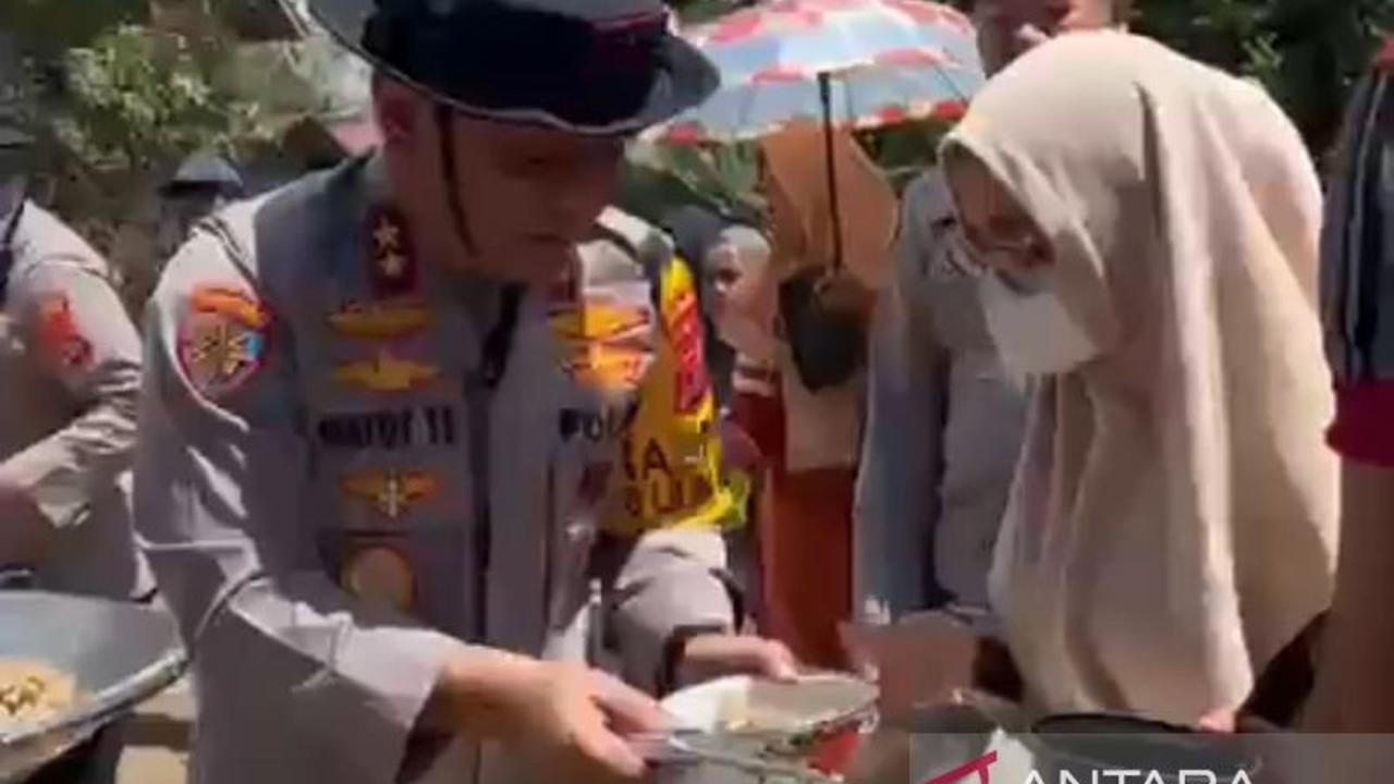 Polda Sumbar Salurkan Bantuan Bencana, Ratusan Ribu Makanan dan Sumur Bor untuk Warga Terdampak