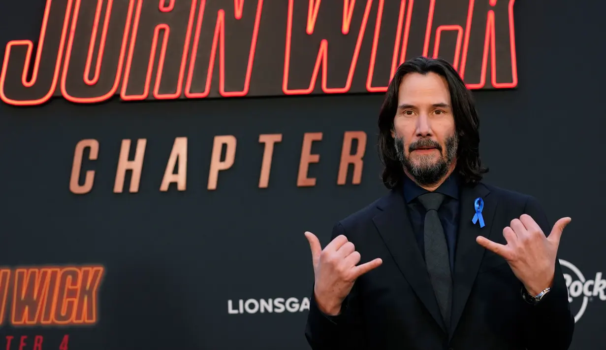 Keanu Reeves menghadiri premiere film John Wick: Chapter 4 di TCL Chinese Theater, Los Angeles, Amerika Serikat, Senin (20/3/2023). (AP Photo/Chris Pizzello)