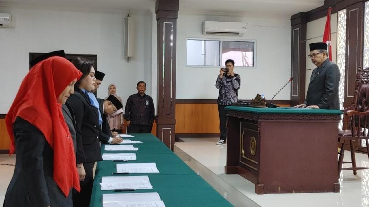 Ketua Pengadilan se-Sumbar Deklarasikan Janji Antikorupsi di Padang
