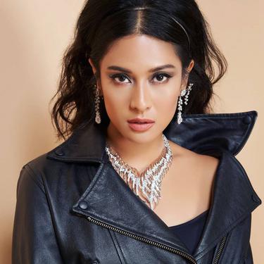 Pandai Bergoyang Ini 6 Artis Cantik Yang Pernah Perankan Biduan Dangdut News Entertainment Fimela Com Halaman merupakan kumpulan video dangdut masa kini. pandai bergoyang ini 6 artis cantik