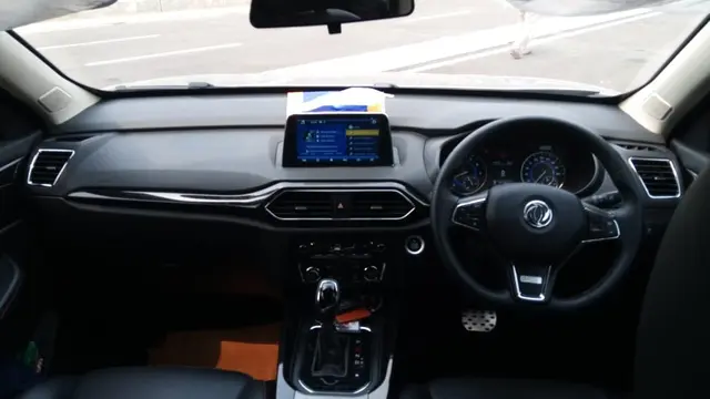 Interior DFSK Glory 560 L-Type 1.5 T CVT