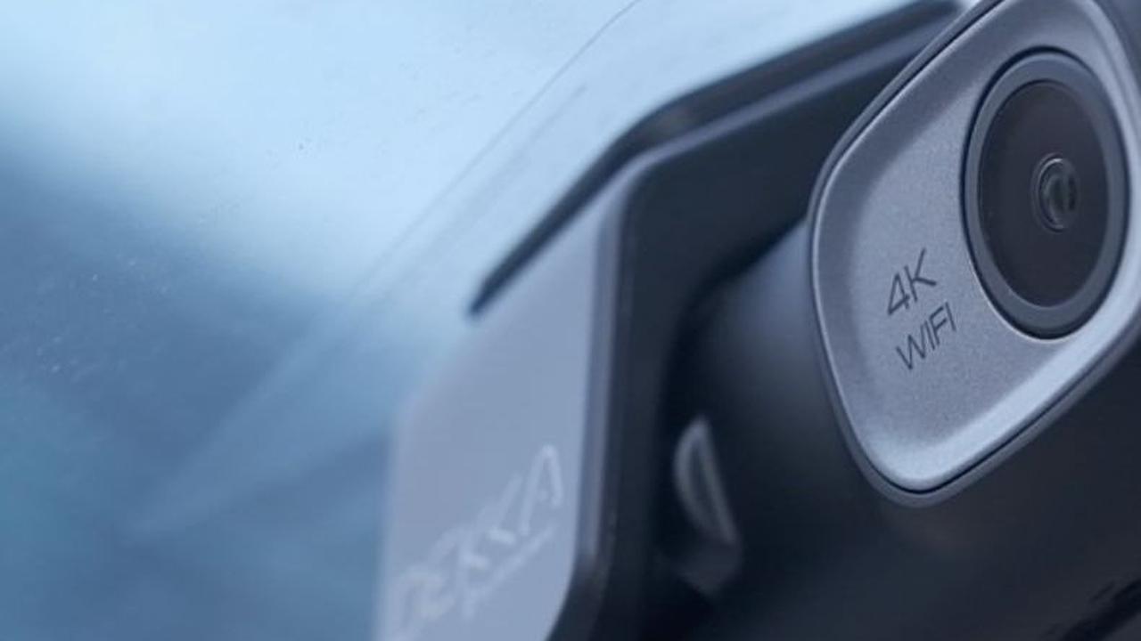 Hella DR 530 adalah nomor 5