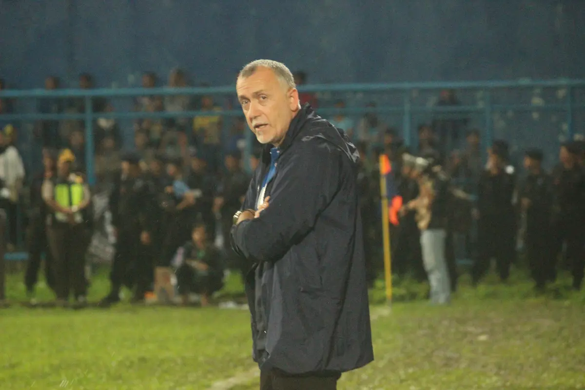 Pelatih Borneo  Dragan Djukanovic 
