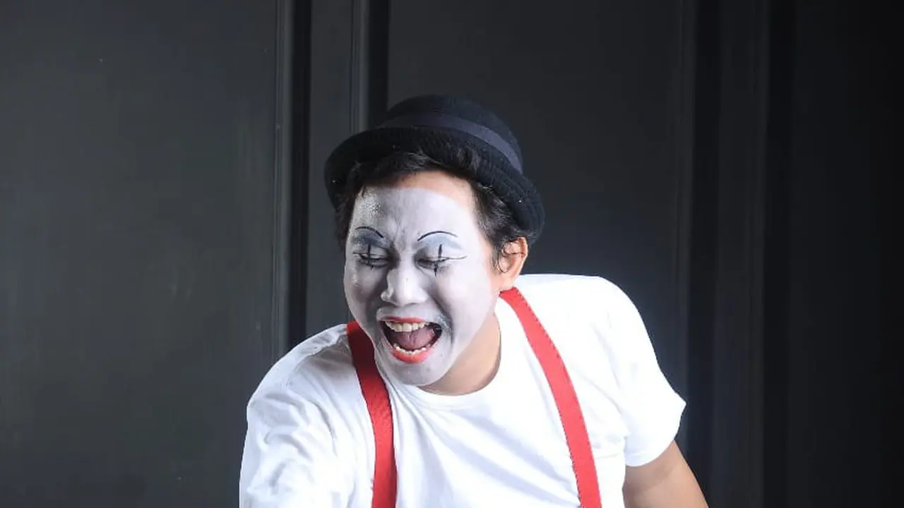 Ridduwan Agung Asmaka pemain pantomim disleksia
