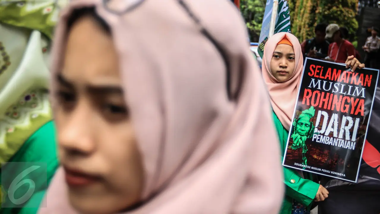 20161125-Demo Kecam Penindasan Rohingnya di Kedubes Myanmar-Jakarta