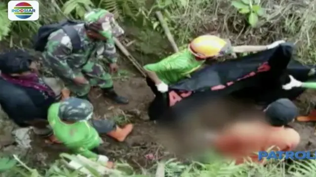 Setelah sepekan lakukan pencarian, petugas gabungan akhirnya berhasil mengevakuasi empat jenazah korban longsor di Pacitan, Jawa Timur.