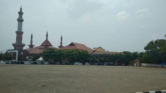 Wajah Baru Alun-Alun Kejaksan Kota Cirebon Ala Ridwan Kamil