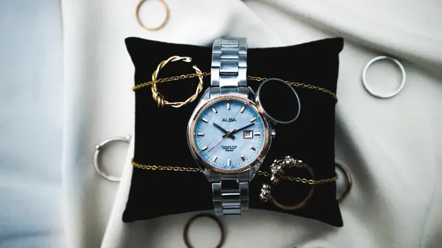 Review: Jam Tangan Analog Perempuan untuk Tampilan Klasik Elegan dengan Harga Terjangkau