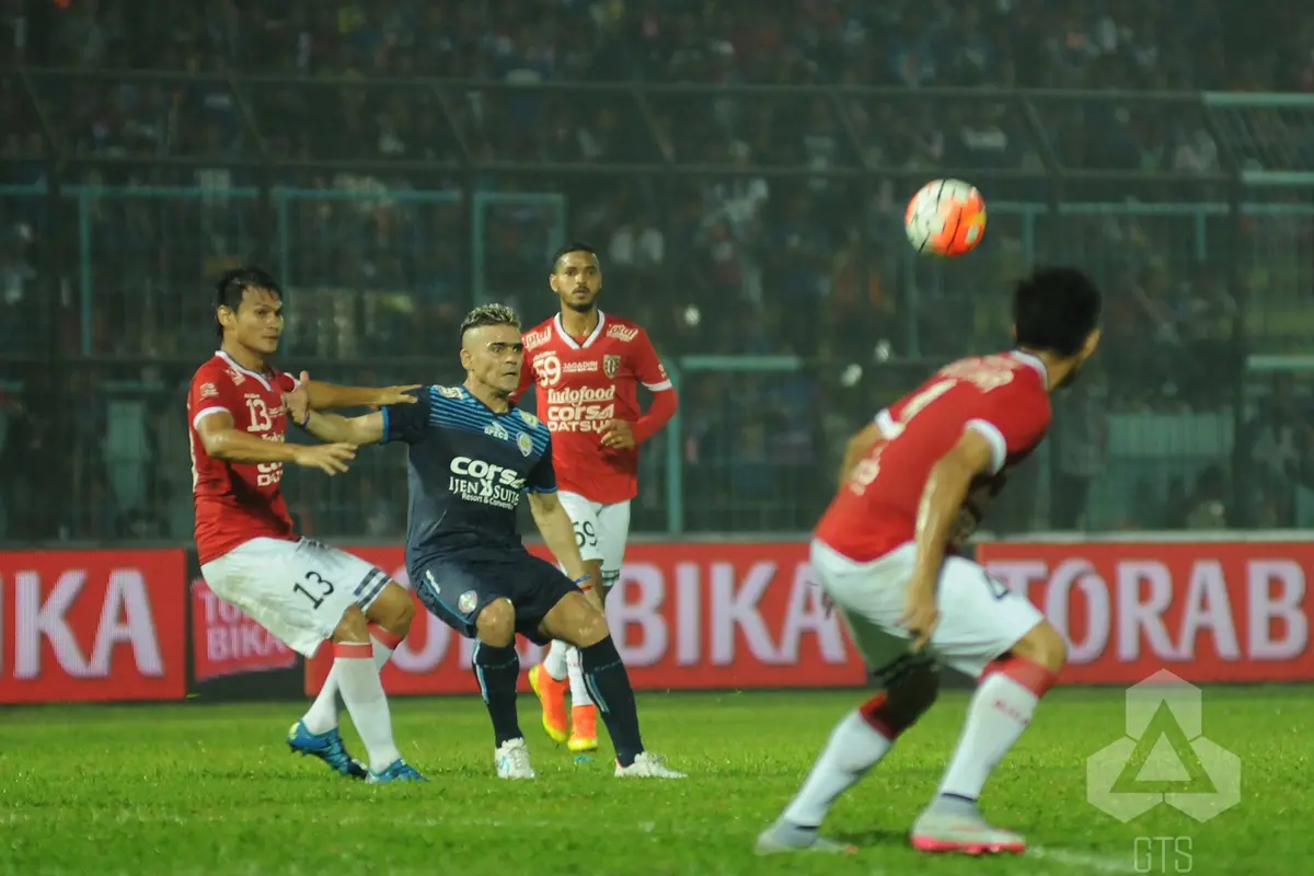 Bali United Vs Arema Cronus