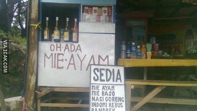 6 Nama Warung Mi Ayam Ini Nyeleneh Banget, Kocak