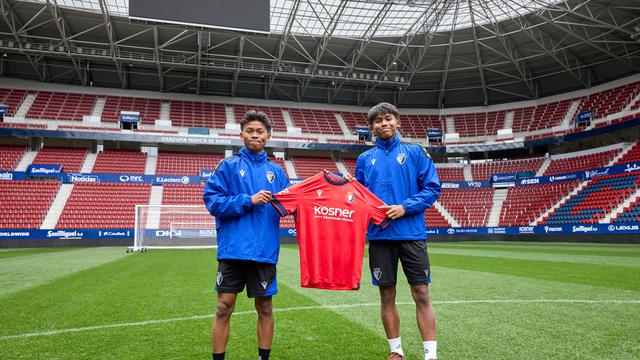 Dua pemain asal Indonesia, Waliyuddin Shofa (Persib Bandung) dan Rohmat Nuridaya (PSM Makassar), berlatih selama dua pekan di Akademi Club Osasuna
