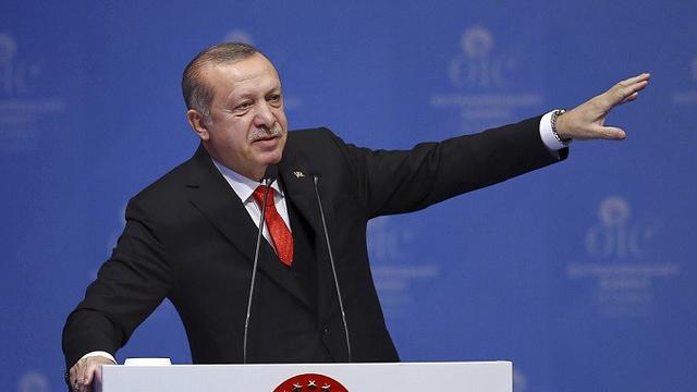Presiden Turki Recep Tayyip Erdogan dalam forum pertemuan darurat OKI di Istanbul