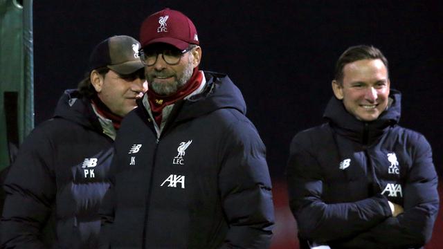 Intip Latihan Pemain Liverpool Jelang Hadapi Napoli