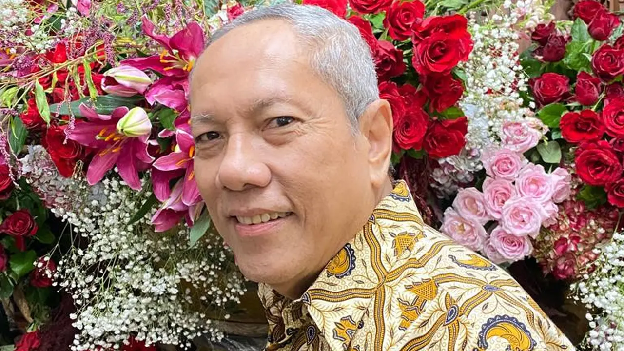 Prof Tjandra Yoga Aditama