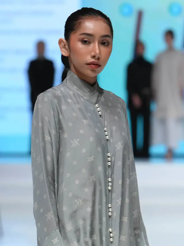5 Tren Makeup di Indonesia Fashion Week 2023, Riasan ala Korea hingga Soft Glam
