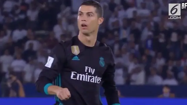 VIDEO: Begini Reaksi Ronaldo Saat Fans Elukan Nama Messi