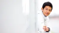 Pebalap Manor Racing asal Indonesia, Rio Haryanto, berada dalam situasi sulit karena belum melunasi pembayaran ke tim Manor Racing, tapi masih dipercaya membalap di GP Jerman. (Bola.com/Twitter/Manor Racing)