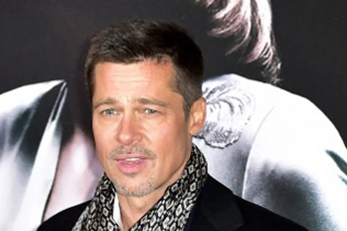 Brad Pitt dikabarkan kembali berpacaran, namun ayah enam anak itu disebut tak lagi punya hati untuk bercinta. (AFP/Bintang.com)