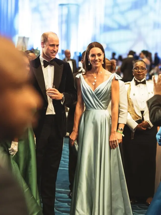 Gaya Kate Middleton yang Curi Perhatian