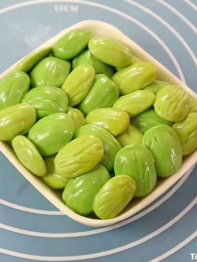 kue berbentuk tak biasa