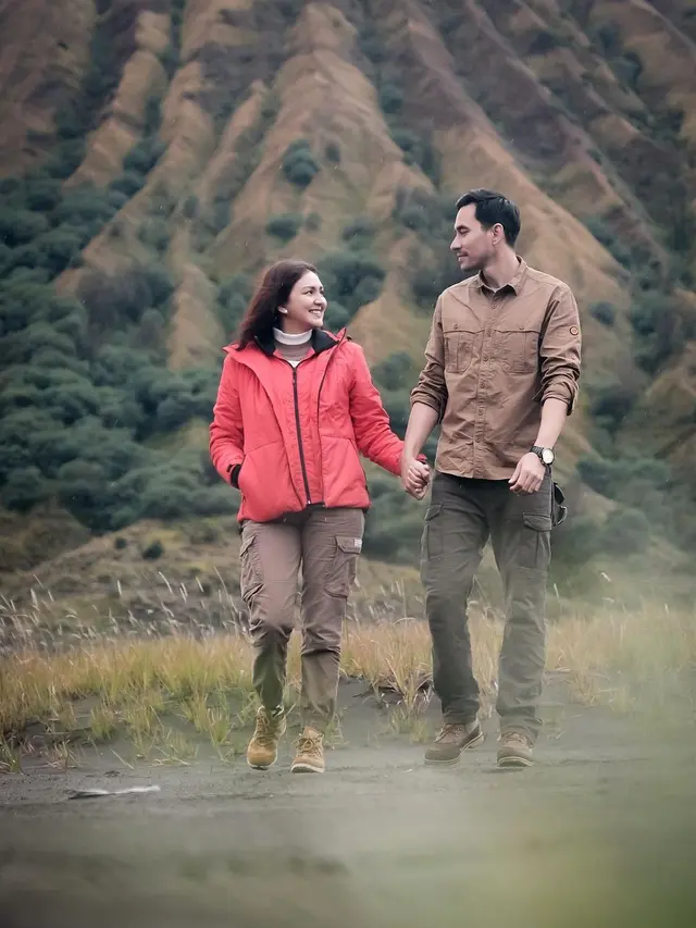 Darius Sinathrya dan Donna Agnesia. (Foto: Instagram @darius_sinathrya)