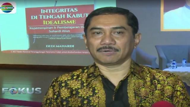 Kaitannya dengan mengusir teroris, Suhardi Alius berkomitmen untuk berintegritas tidak memperlakukan mereka secara marjinal.