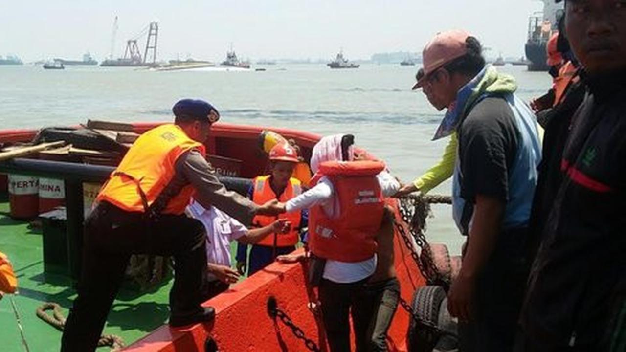 Korban mendengar benturan keras sebelum KM Wihan bocor dan miring