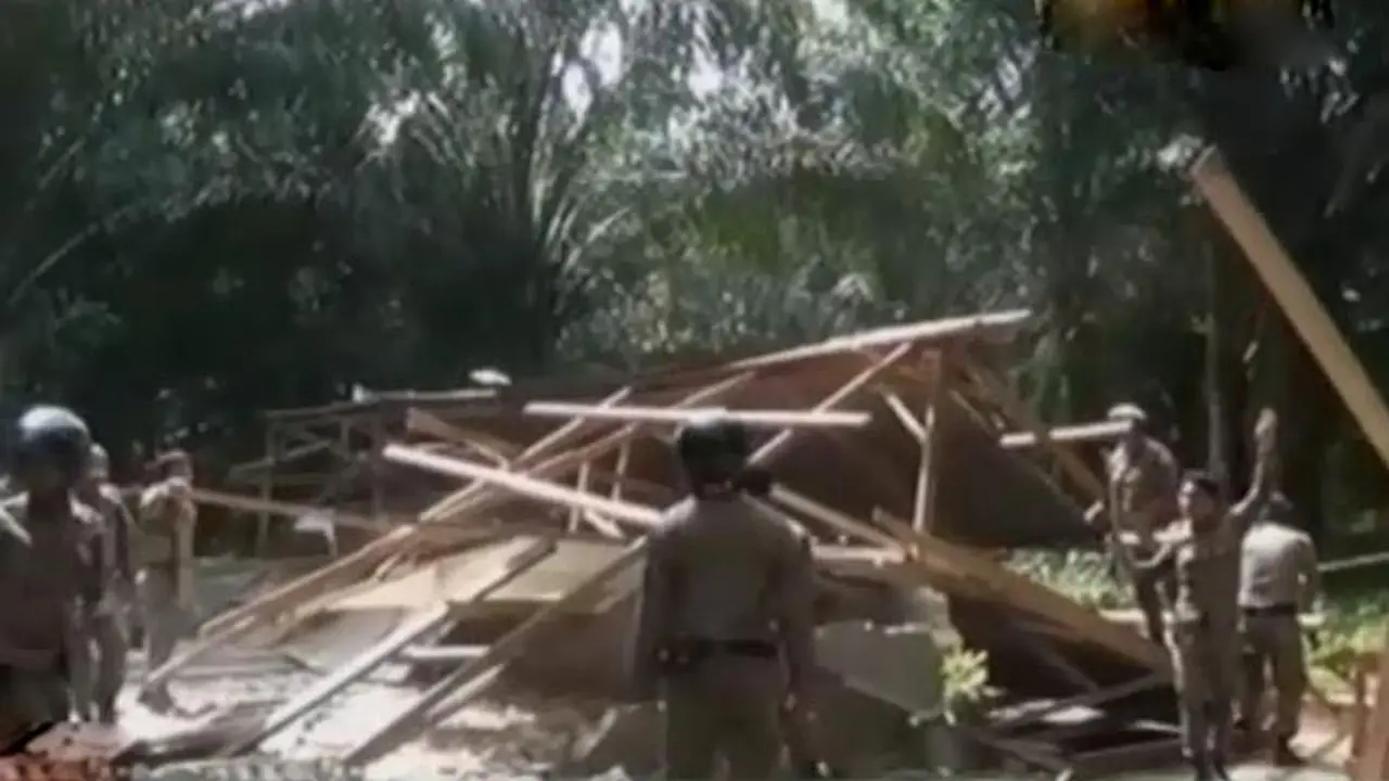 Pascarusuh Singkil, 3 Gereja Ilegal Dibongkar Satpol PP