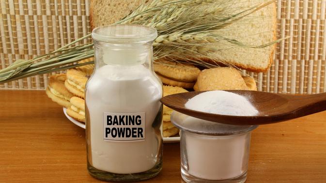 baking powder. /Copyright shutterstock.com
