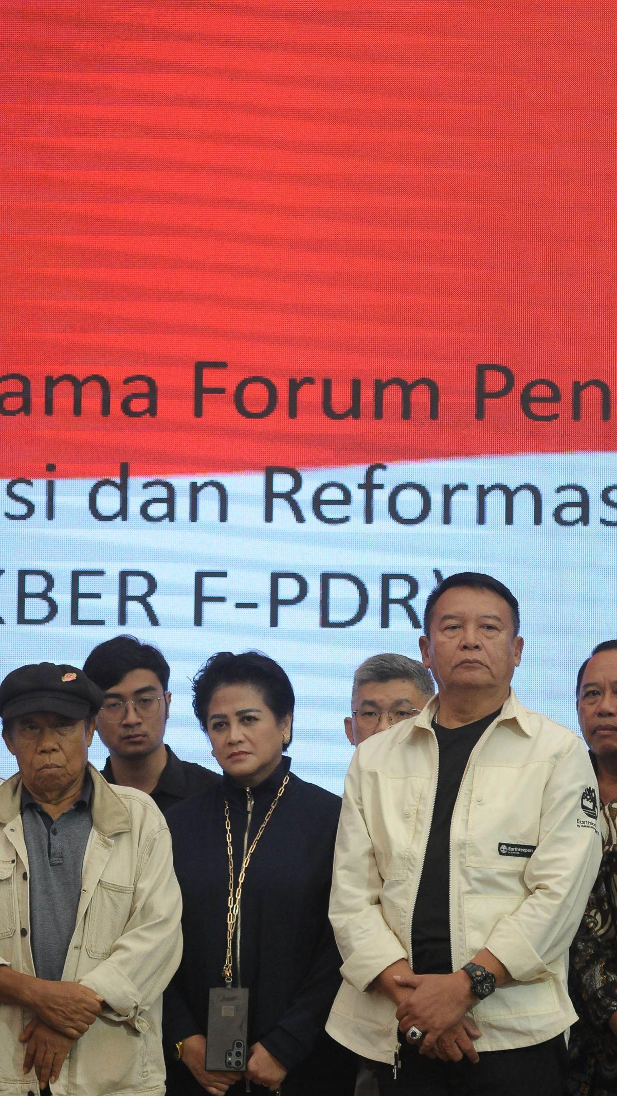 Front Penyelamat Demokrasi dan Reformasi ini dibentuk untuk menyikapi Pemilu 2024 yang diduga berjalan dengan penuh kecurangan.<br>